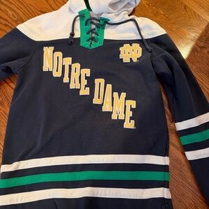 Notre dame sweatshirt